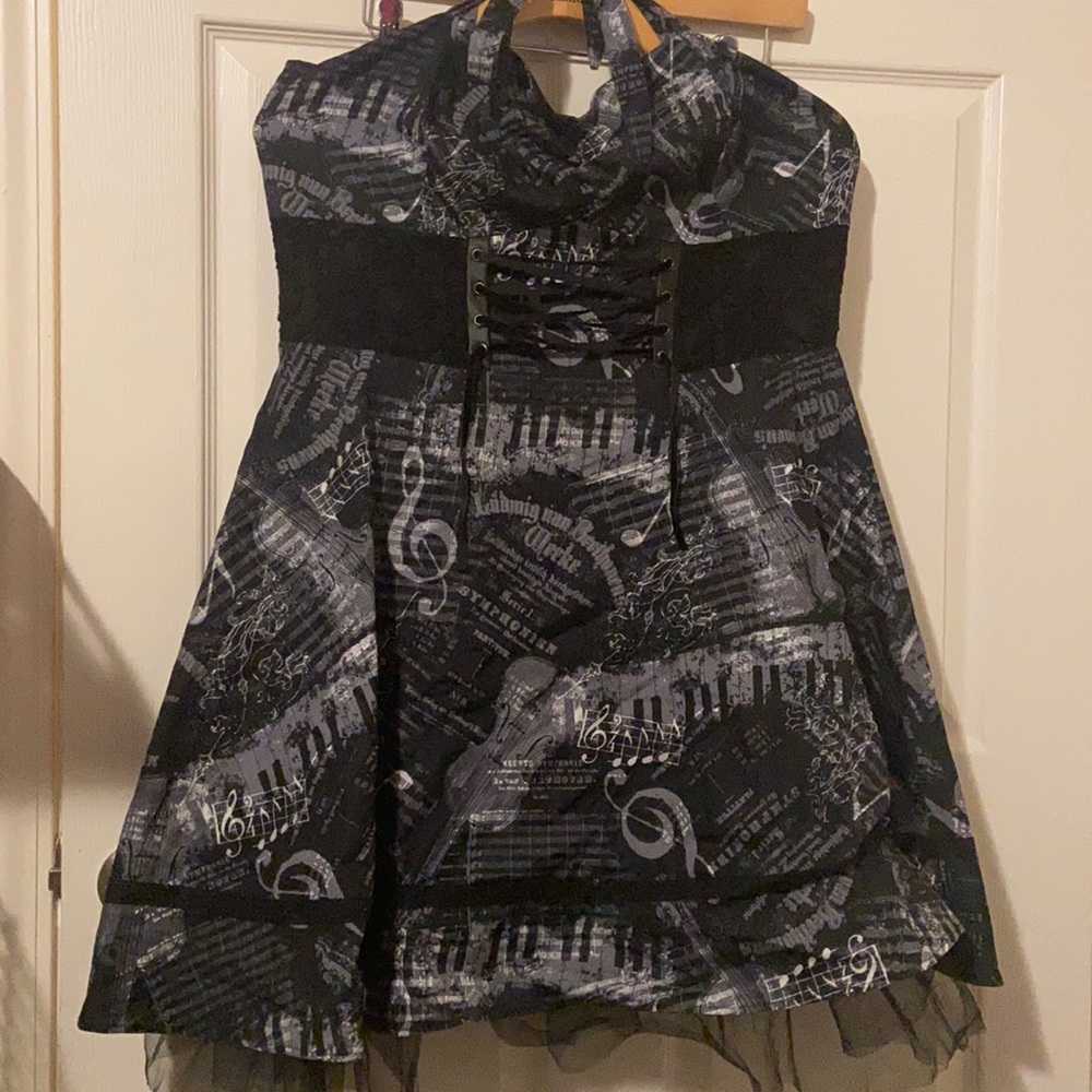 Gorgeous Hot Topic Music Dress Size 3XL BNWT